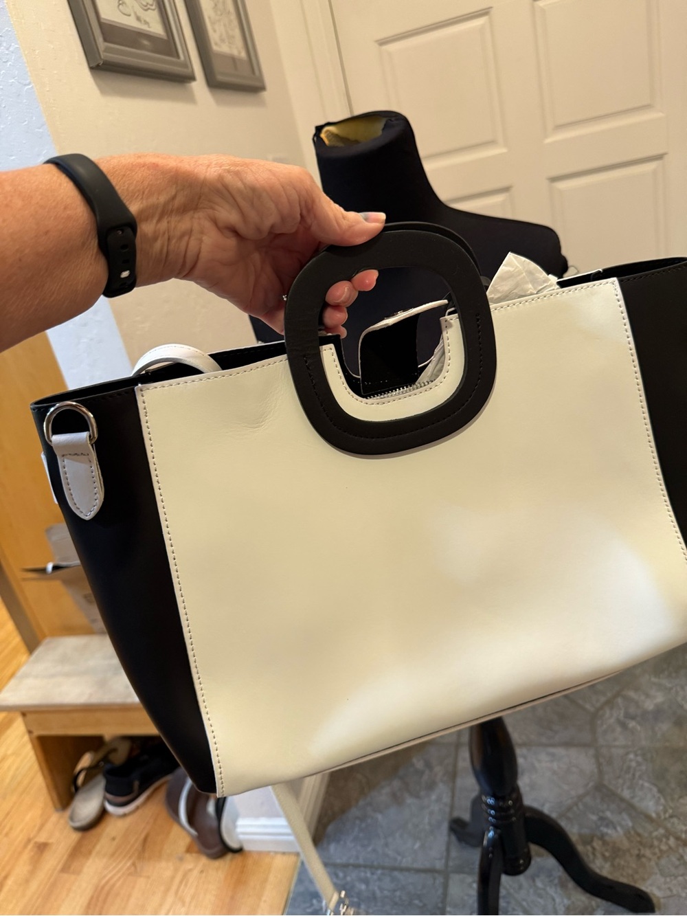 From Italy new Two-Tone Black and White Crossbody Tote - Elegant Women’s Bag